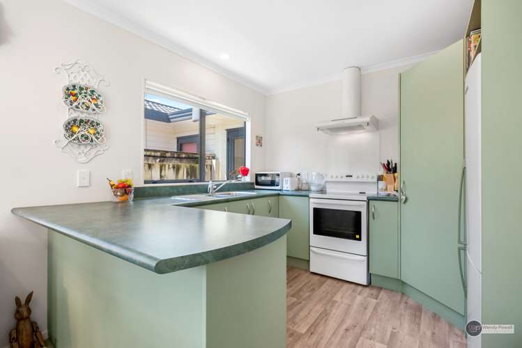 134b Stokes Valley Road Stokes Valley_8