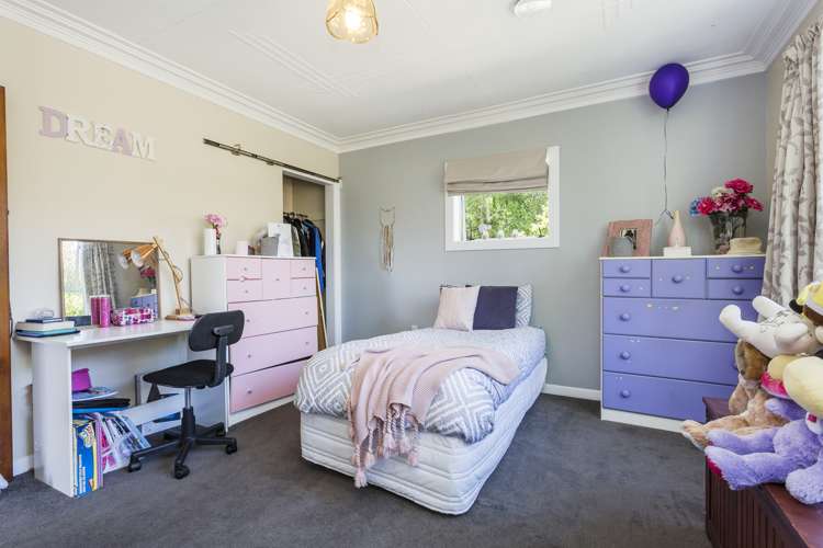 23 Koremata Street Green Island_12