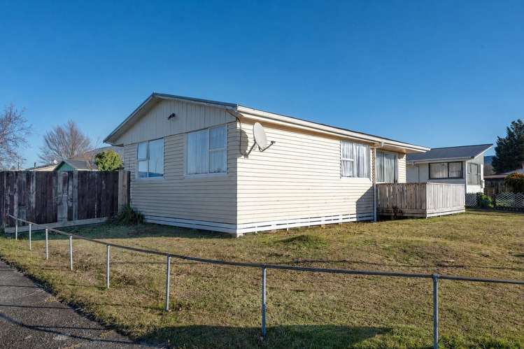 7 Puataata Road Turangi_9