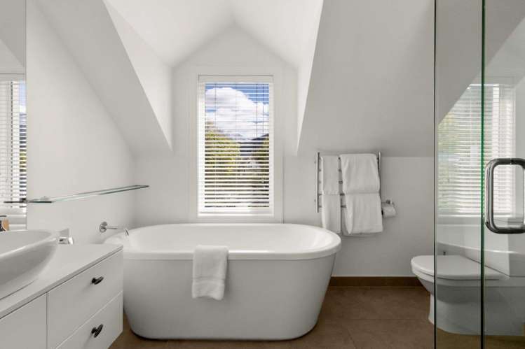 12 The Mews Arrowtown_13