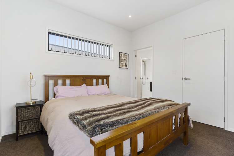 26 Tapuwae Way Mangere Bridge_10