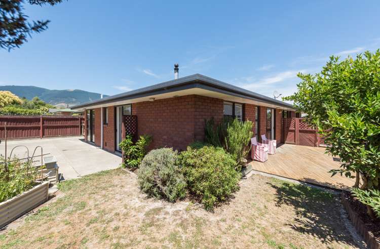 14 Coleridge Place Stoke_22