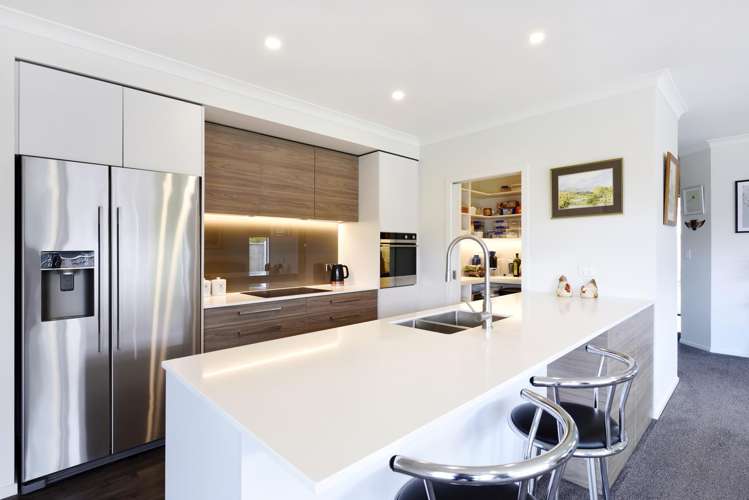 14 Cupola Crescent Richmond_9