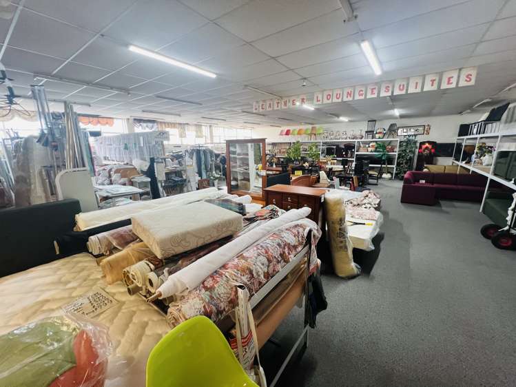 Downstairs/8 King Street Otahuhu_1