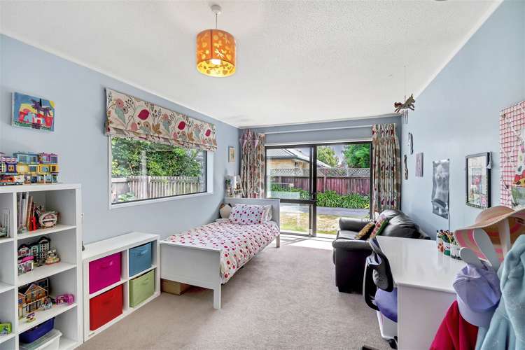 2/282 Sawyers Arms Road Bishopdale_8