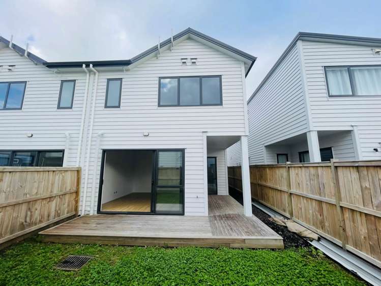 5 John Burn Road Takanini_10