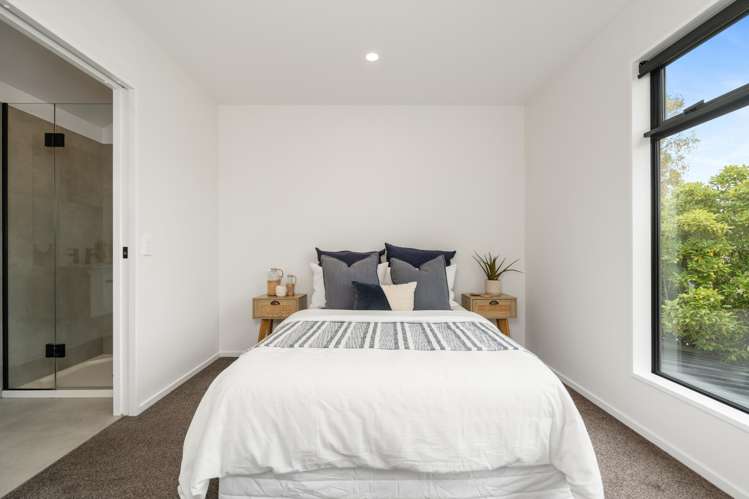 199A Hills Road Edgeware_8