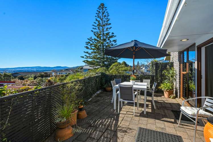2 Exeter Place Tihiotonga_17