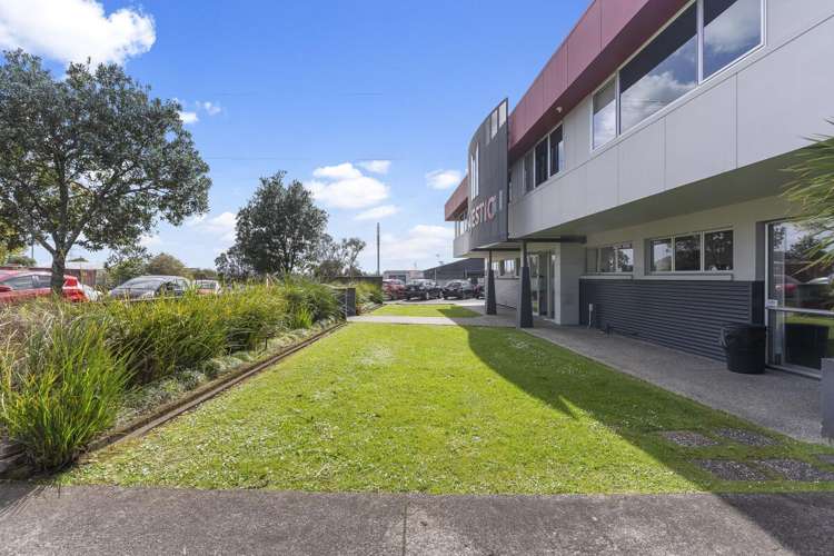 3 Bancroft Crescent Glendene_10