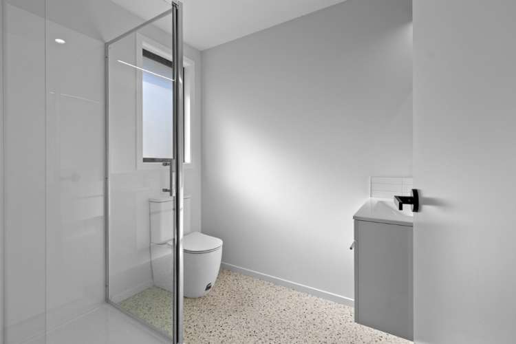 5 Whakahaumako Road Leamington_13