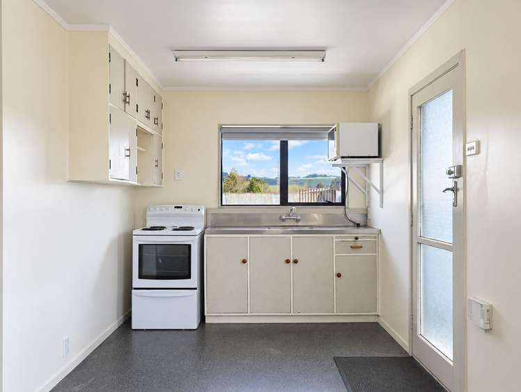 132 Riri Street Mangakakahi_17