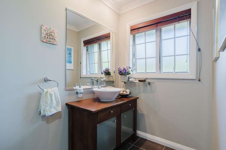 1 Westbury Mews Huntington_23