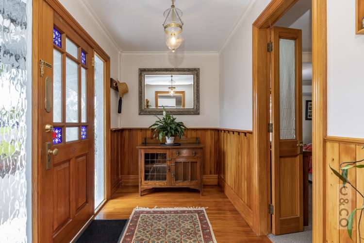 23 Queen Street Riverhead_11