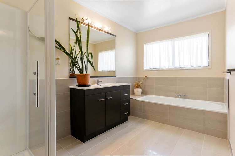 45 Dalwhinnie Parade Highland Park_14