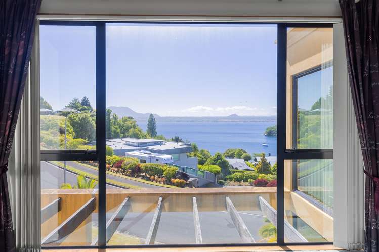 21 Te Urunga Place Acacia Bay_5