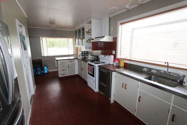 86 Huxley Street Pahiatua_3