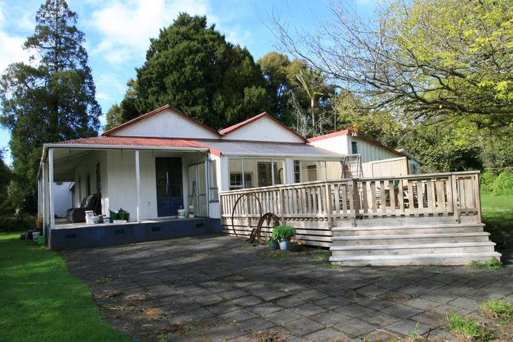 2403 Mountain Road Tariki_27