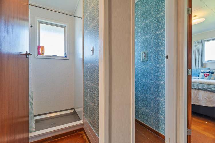 244 Kenwood Drive Matarangi_13