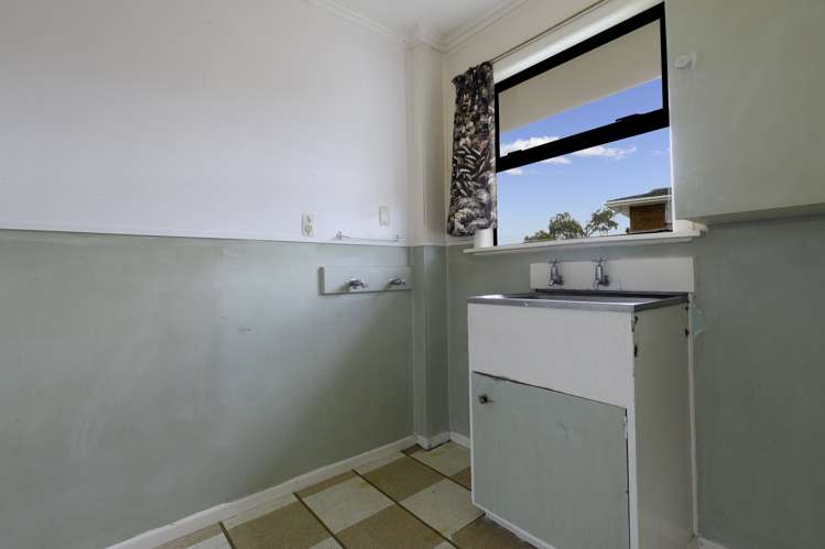 4 Woods Avenue Matua_12