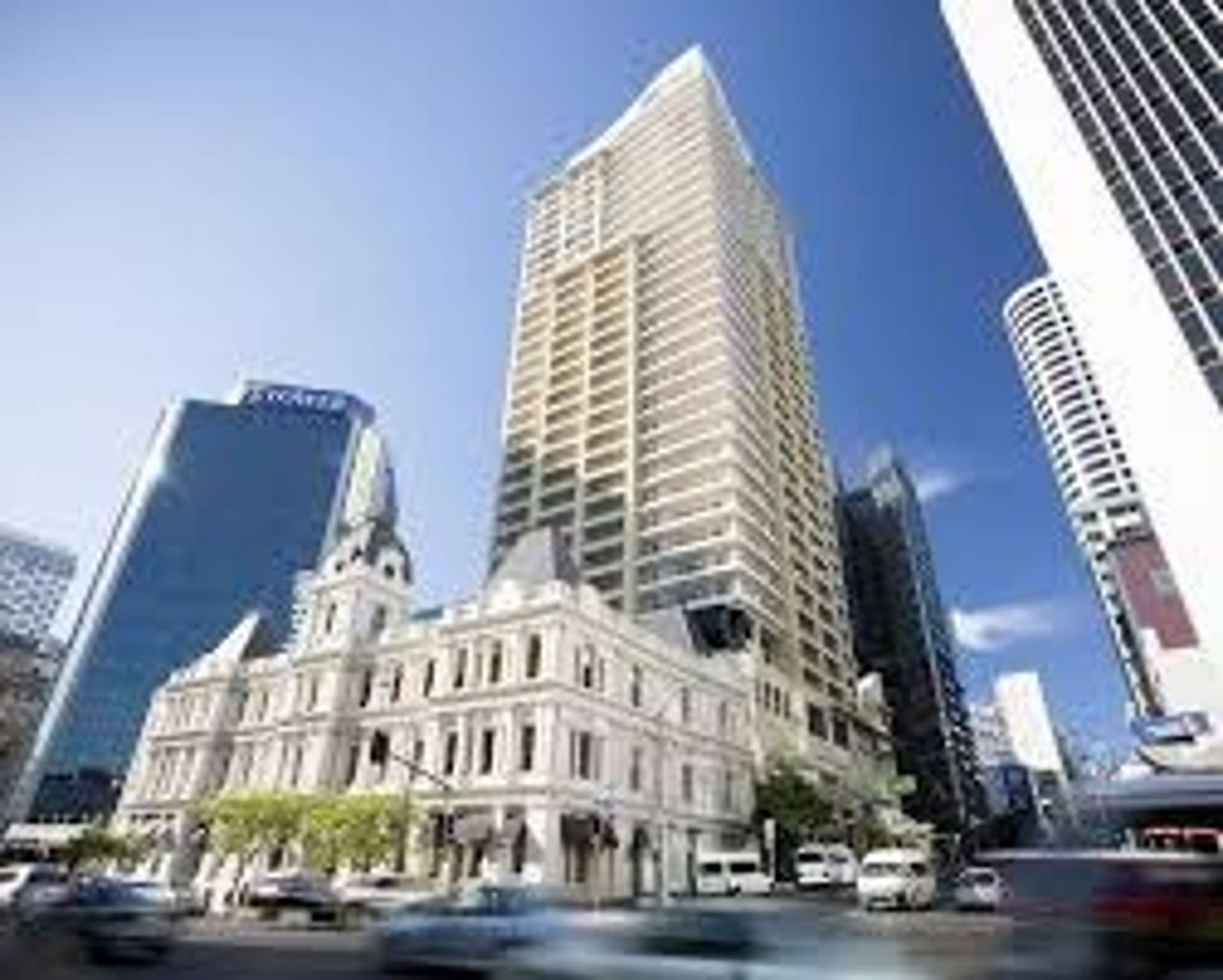 Quay West/8 Albert Street 10015_0