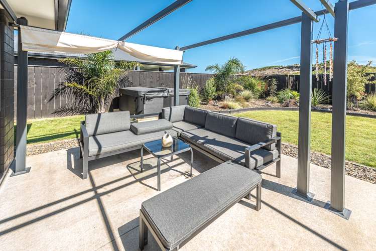 55 Magnolia Crescent Tawhero_15