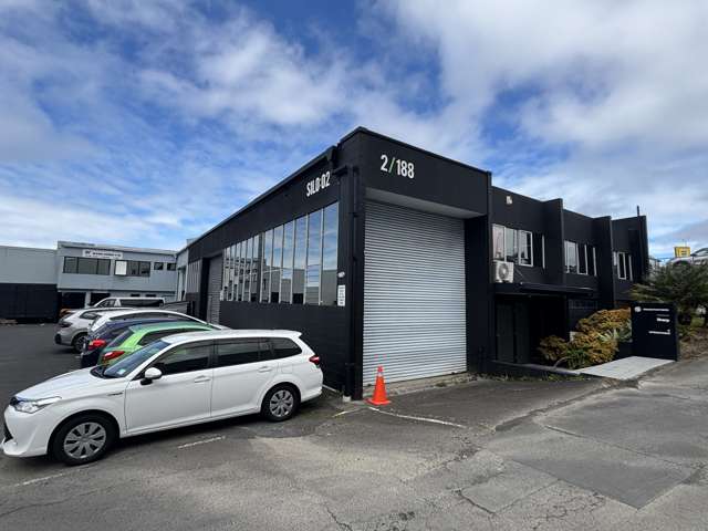 2/188 Target Road Wairau Valley_1