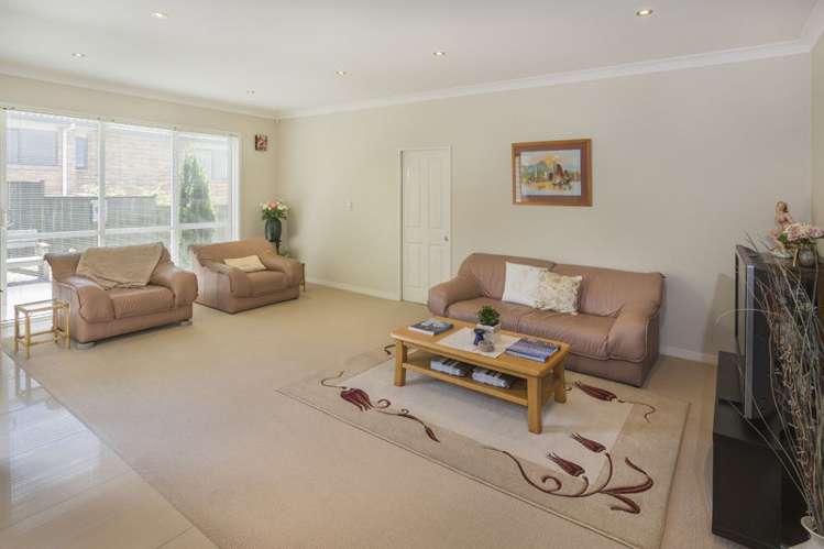 11 Chard Place Flat Bush_11