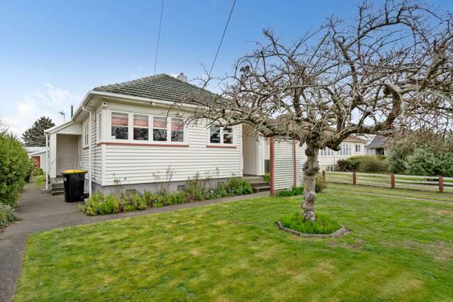 39 Vivian Street Solway_1