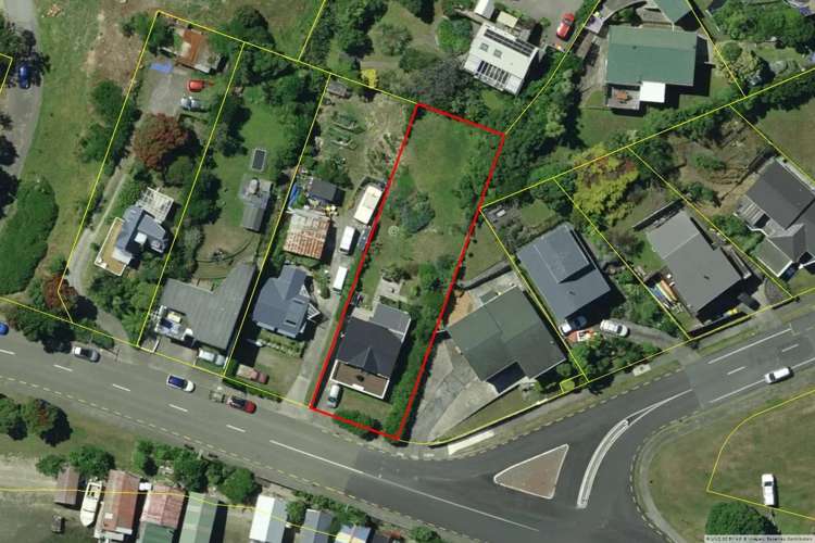 7 Onepoto Road Titahi Bay_21