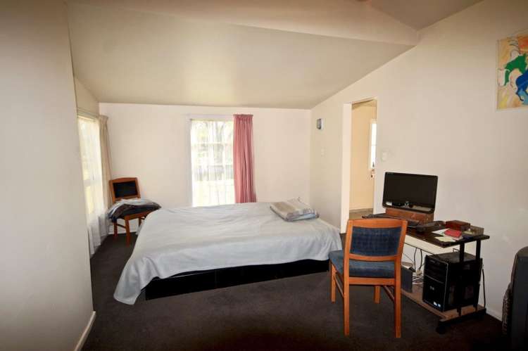 9 Tekoa Street Waiau_8