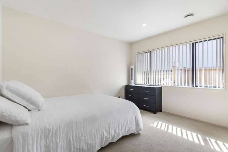 37 Lilybank Crescent East Tamaki_11