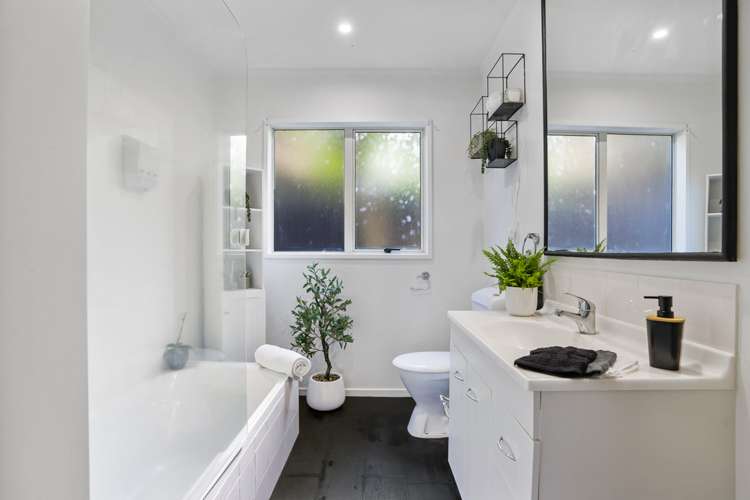 2/8 Peek Street Ellerslie_12