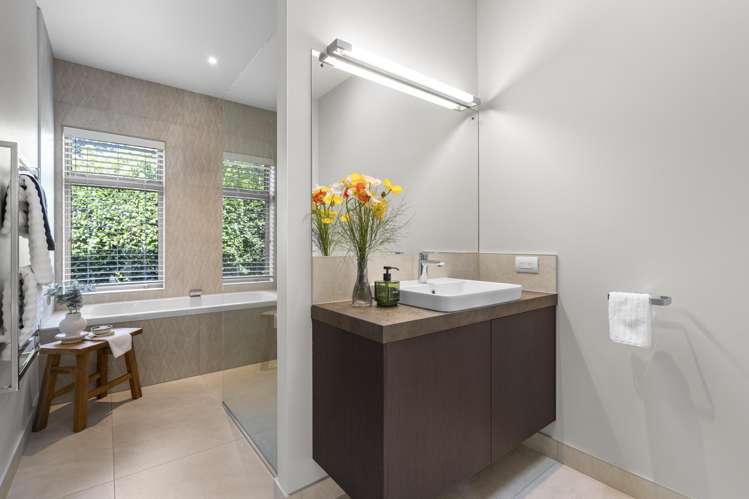 13 Graham Street One Tree Point_25