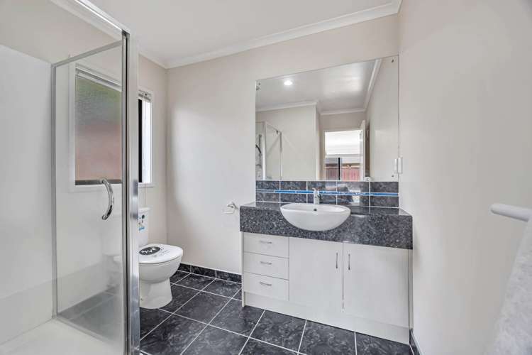 12 Stornaway Drive Flat Bush_20
