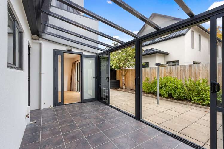 2/15 Ayr Street Riccarton_3