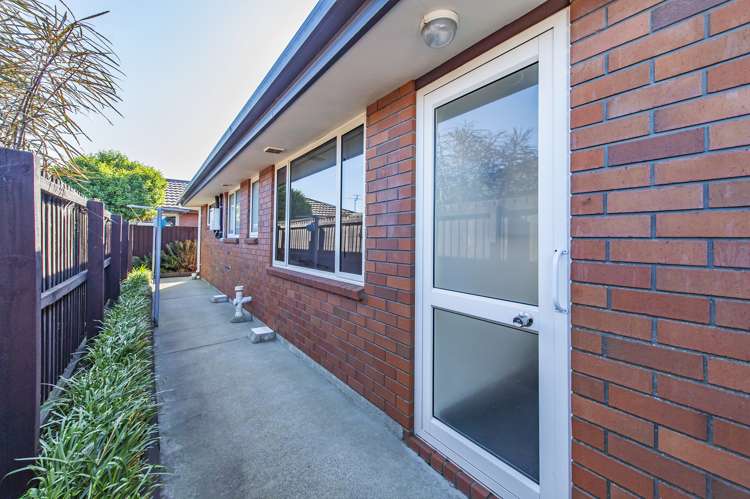 1/30 Seymour Street Hornby_17