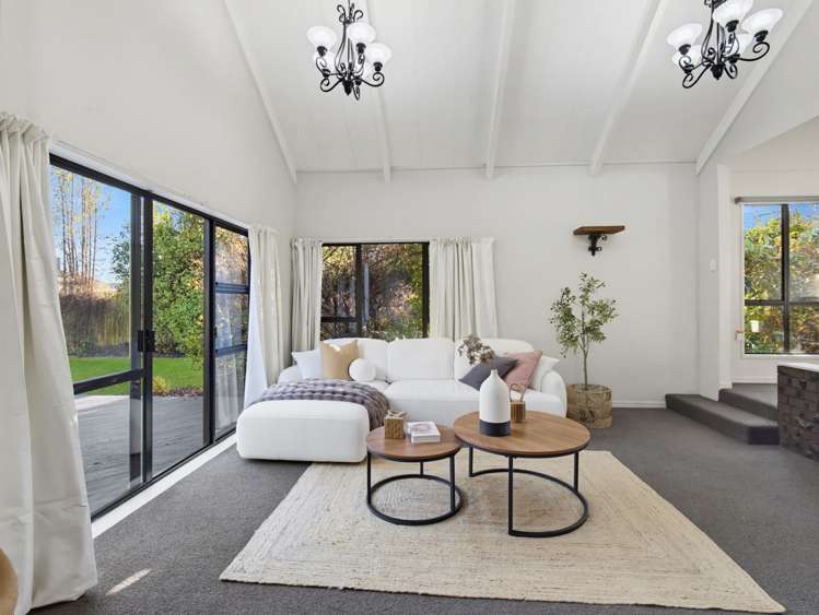 37 Dunbarton Street Redwood_15