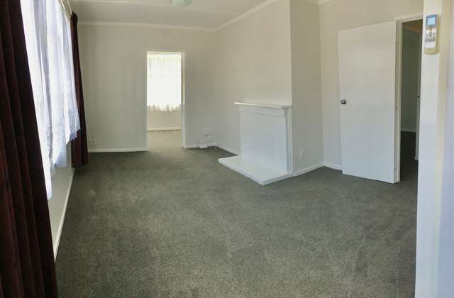 81 Wilkie Crescent Naenae_3