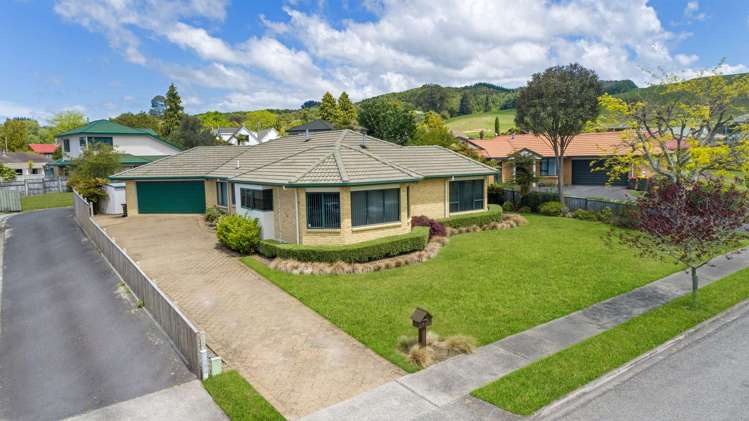 8 Hoyte Place Pukehangi_2