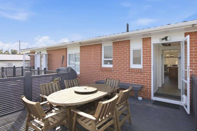 13 Durham Avenue Welbourn_20