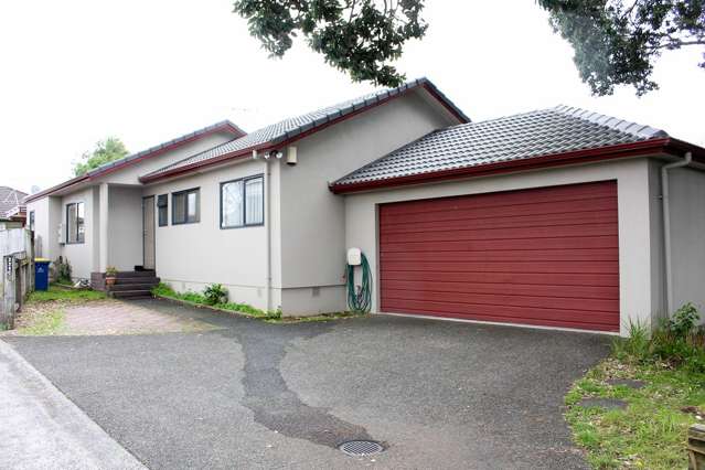228c Te Atatu Road Te Atatu South_1