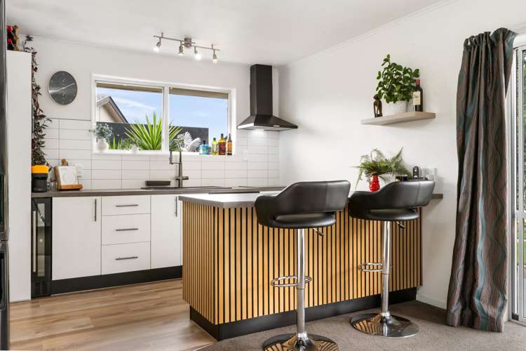 484 Mairehau Road Parklands_2