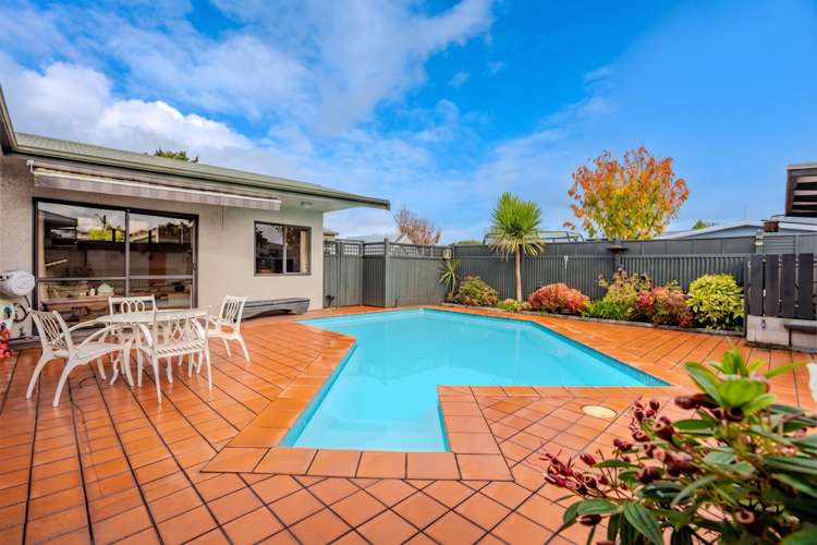 404 Purser Place Mahora_1