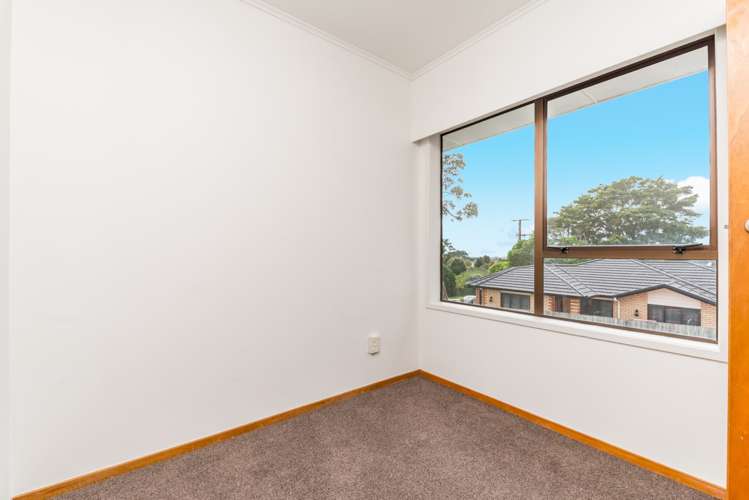 131 Mcleod Road Te Atatu South_14