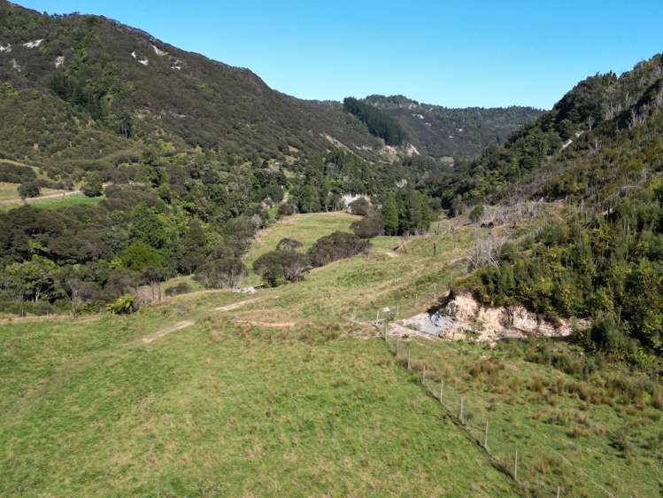 2109 Okau Road Ahititi_37