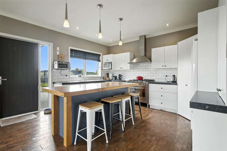 215 Flag Swamp Road Waikouaiti_11