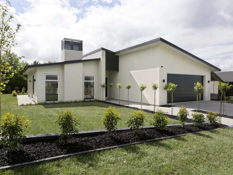 20 The Pheasant Tail Nukuhau_10