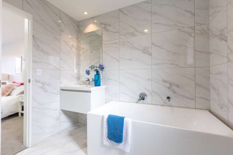 18/26 Springvale Drive Fairview Heights_16