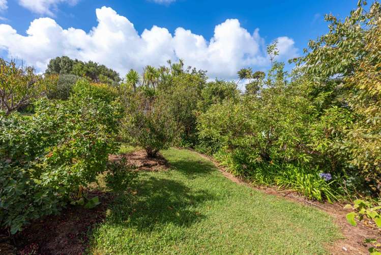 1 Waianga Place Omapere_28