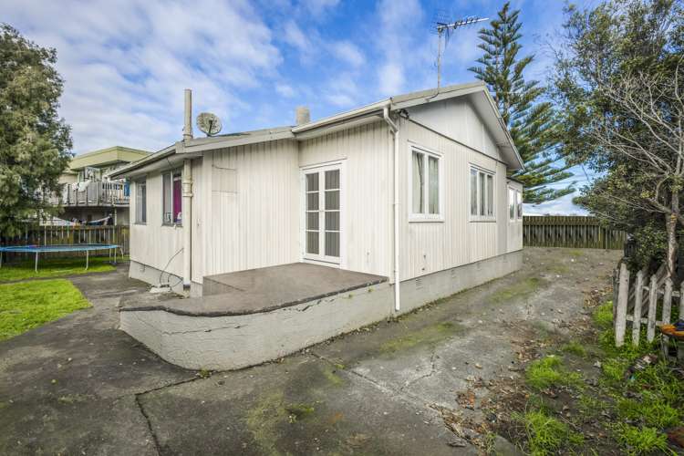 29 Thomas Road Mangere_5